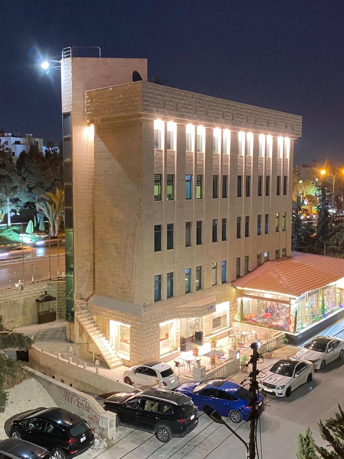 Rozana Hotel Amman Ngoại thất bức ảnh