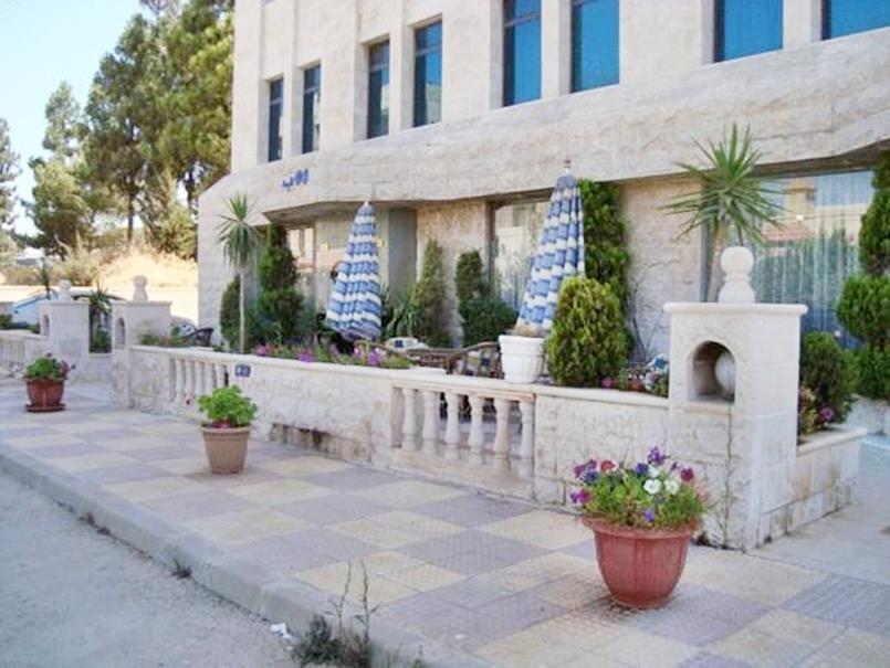 Rozana Hotel Amman Ngoại thất bức ảnh