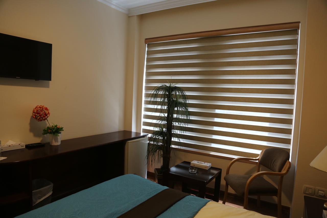 Rozana Hotel Amman Ngoại thất bức ảnh