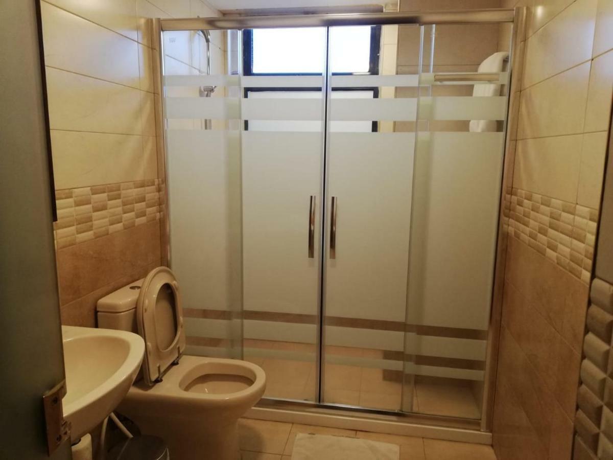 Rozana Hotel Amman Ngoại thất bức ảnh